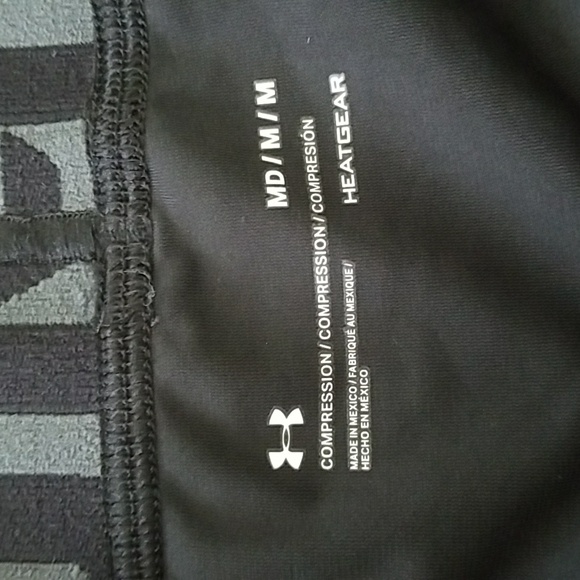 Under Armour HeatGear Compression Leggings - Size Medium - Picture 7 of 10